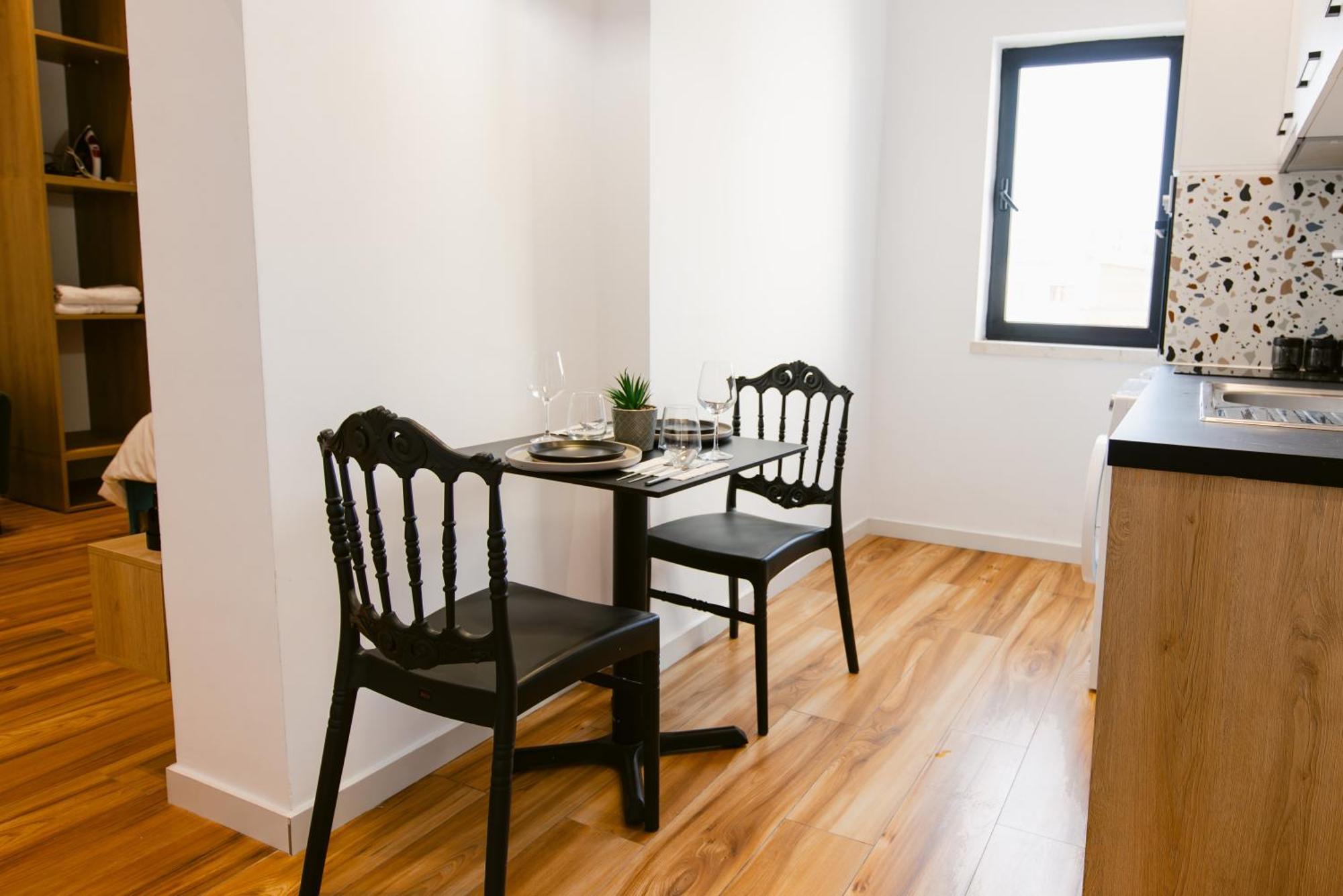 Durres Str Modern Apartments - The Nest Tirana Extérieur photo